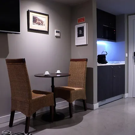 Dalma Old Town - Castelo Apartahotel