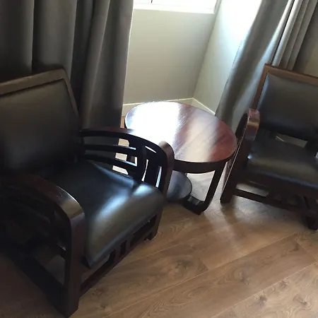 アパートホテル Dalma Old Town - Castelo 4*