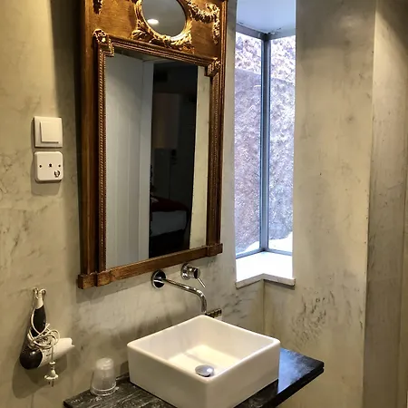 Dalma Old Town - Castelo 4* ליסבון