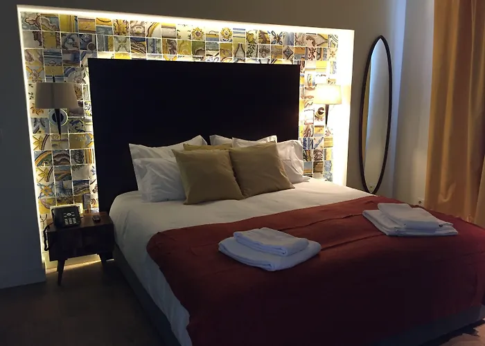 Dalma Old Town - Castelo 4* Lizbona