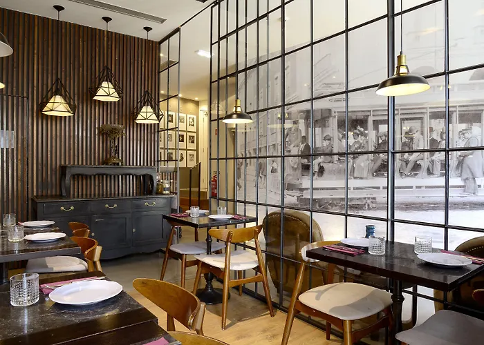 Dalma Old Town - Castelo Hotel apartamentowy